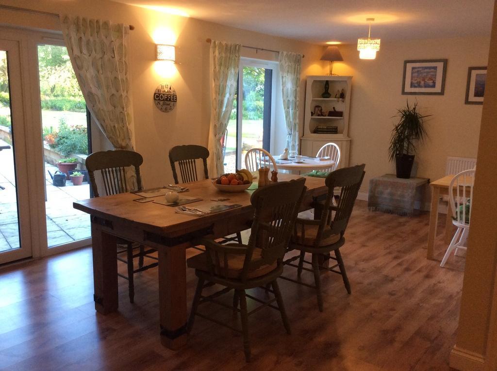 The Old Grain Store Bed & Breakfast Pidley